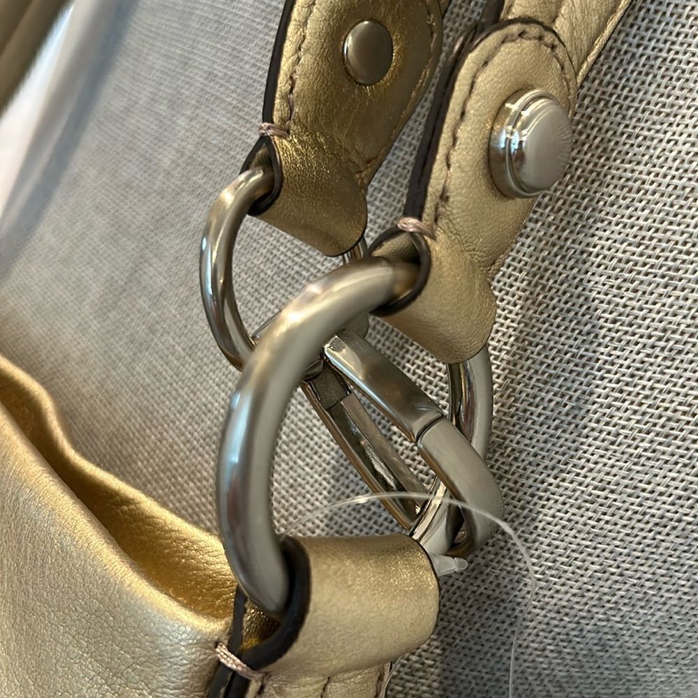 B. Makowsky Gold Handbag - Picture 4 of 10